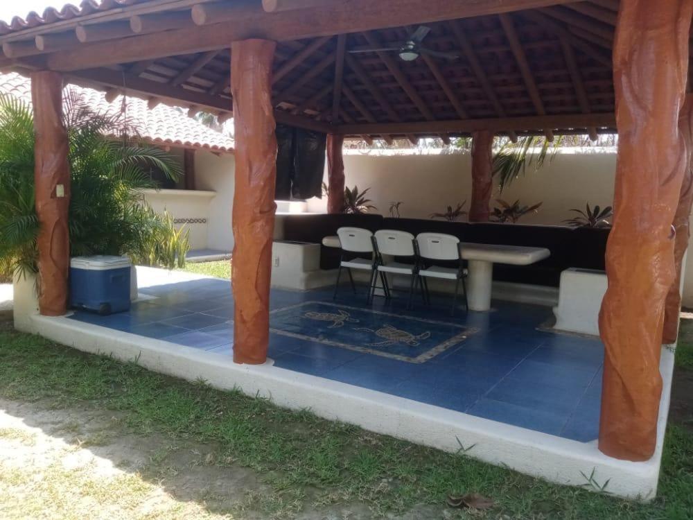 Turtle Beach Villas Zihuatanejo Bagian luar foto